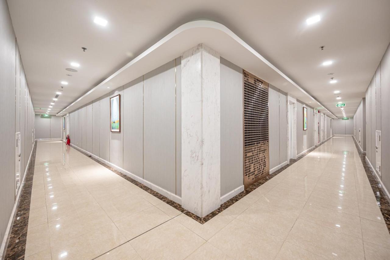 Landmark 81 Vinhomes Central Park Luxury Apartment Хошимин Экстерьер фото